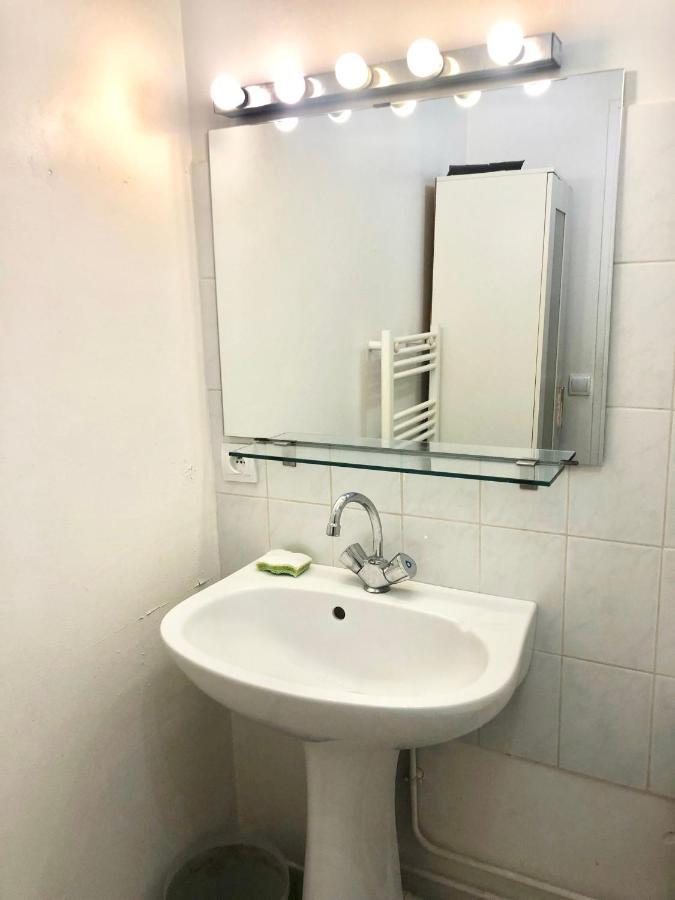 Suites Rive Gauche - Fontainebleau Chez Monique Bagian luar foto