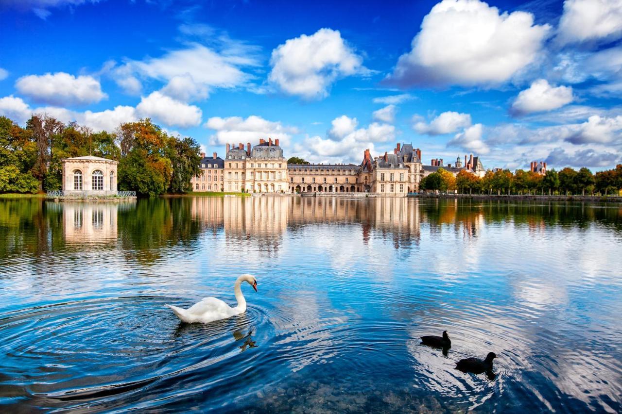 Suites Rive Gauche - Fontainebleau Chez Monique Bagian luar foto
